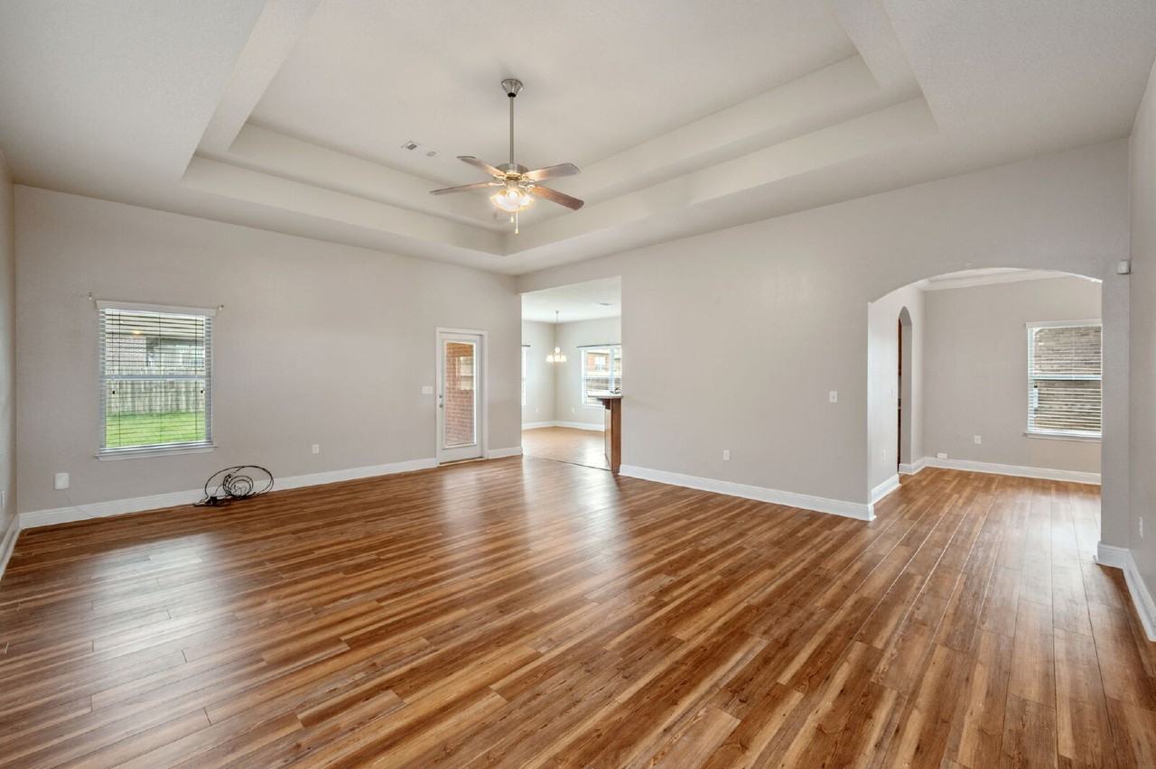 307 Windmill Way - Photo 5 of 43
