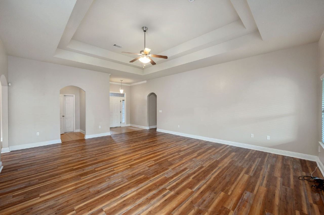 307 Windmill Way - Photo 7 of 43