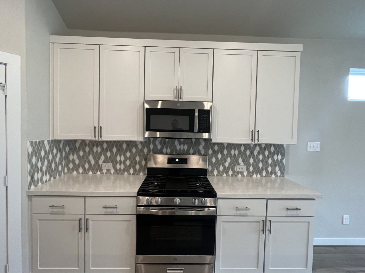 4443 Stark Aly - Photo 6 of 26