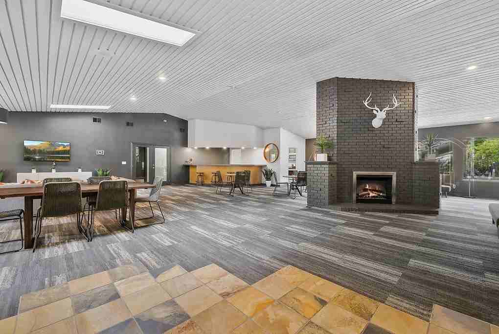 Cedar Terrace - Photo 2 of 41