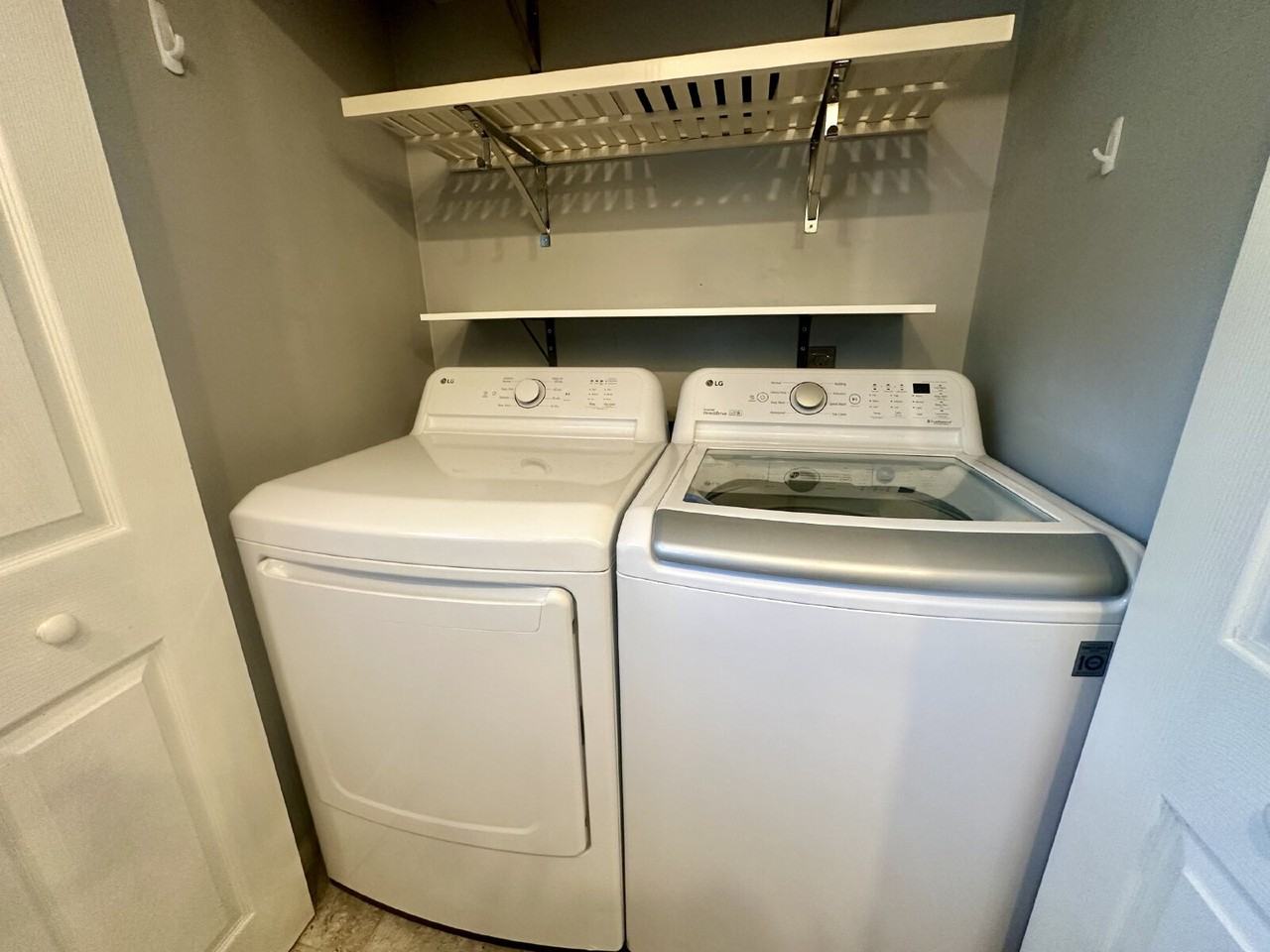 96 Mathews Dr #157 - Photo 6 of 20
