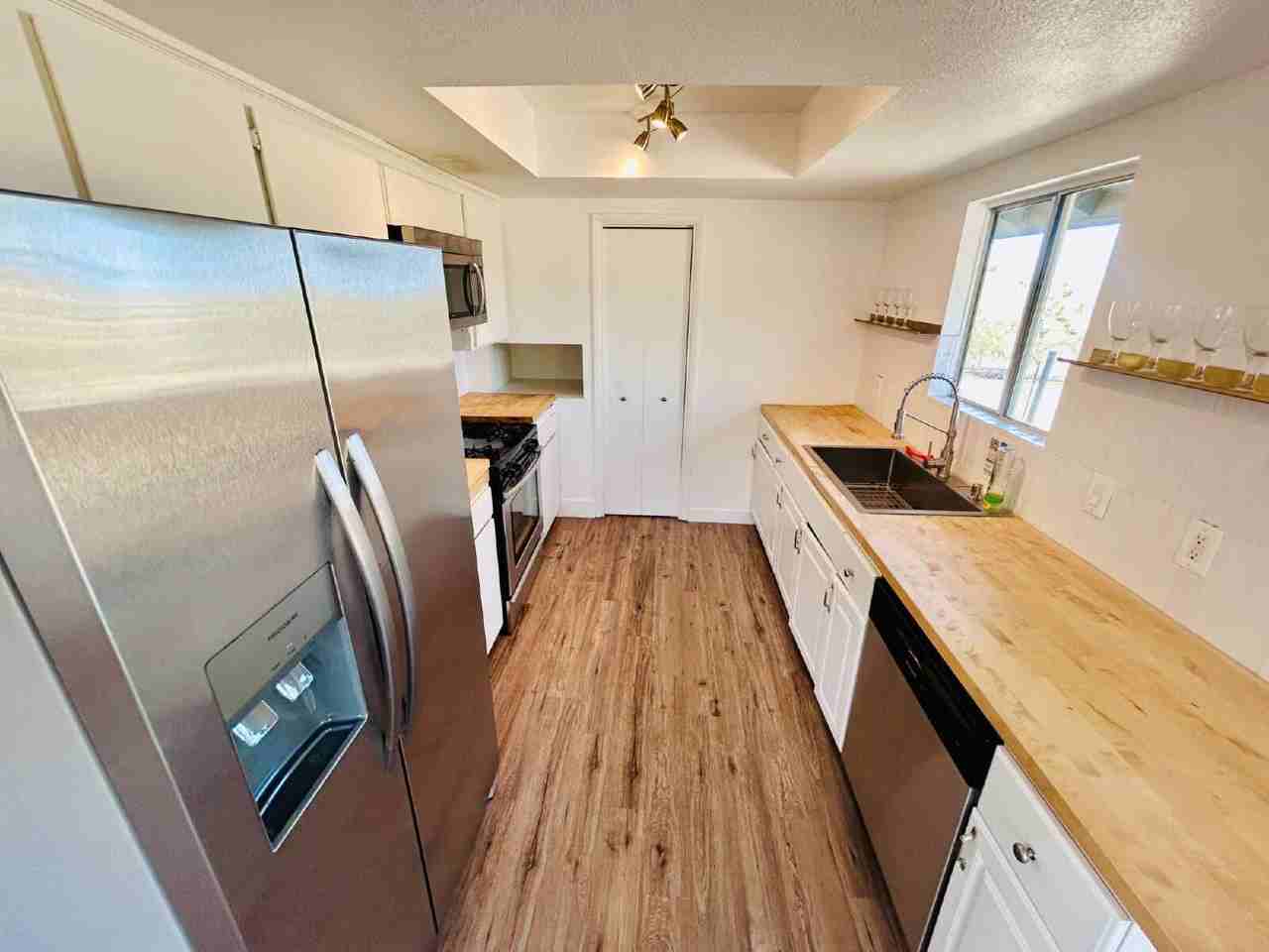 6657 San Angelo Ave - Photo 3 of 37