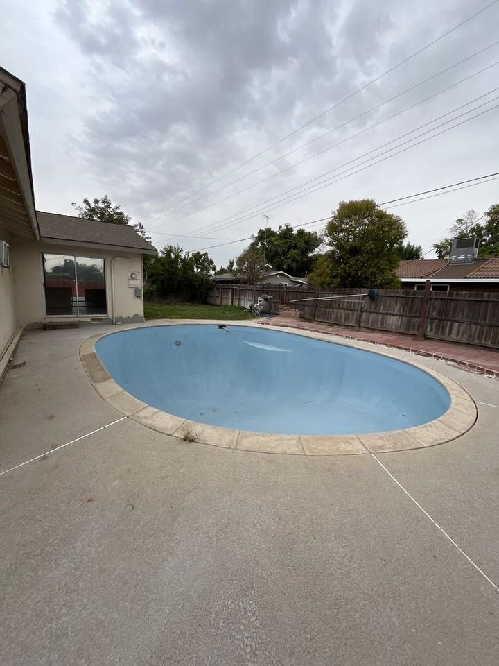 427 N Santa Ana St - Photo 6 of 26