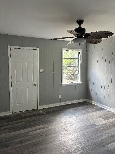 1380 Quinn Ave - Photo 2 of 17