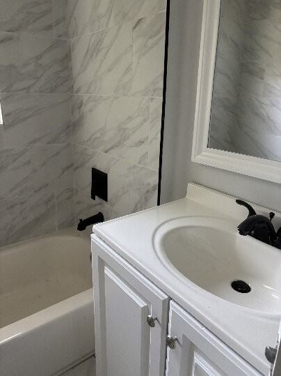 1380 Quinn Ave - Photo 7 of 17