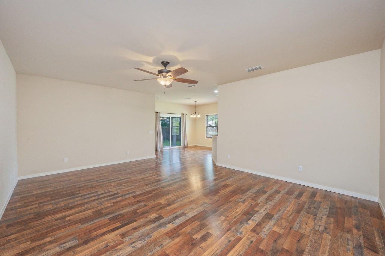 646 Hunters Ridge Rd - Photo 6 of 37