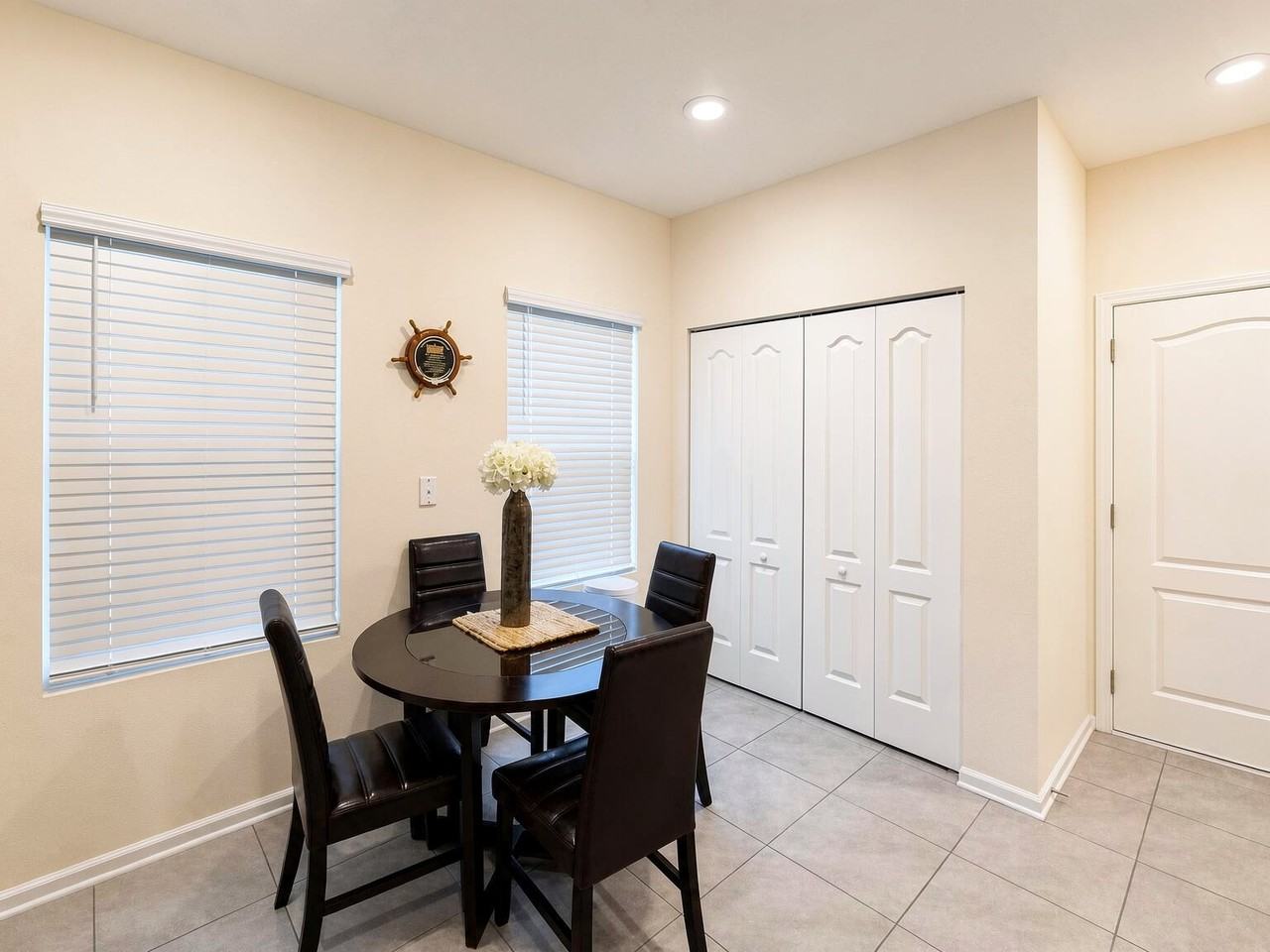 400 Aralia Ln - Photo 3 of 11