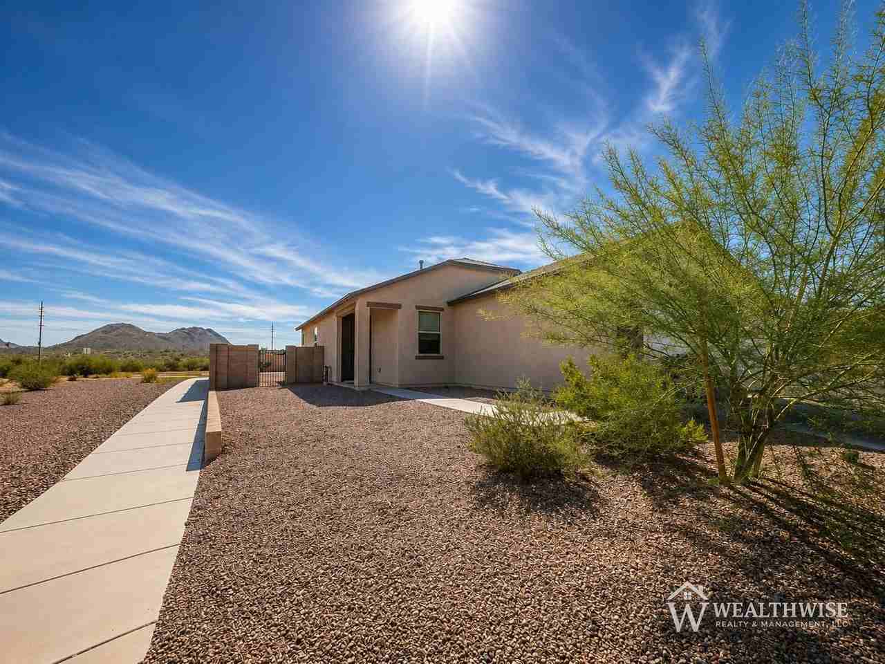6392 S Torden Way - Photo 4 of 42