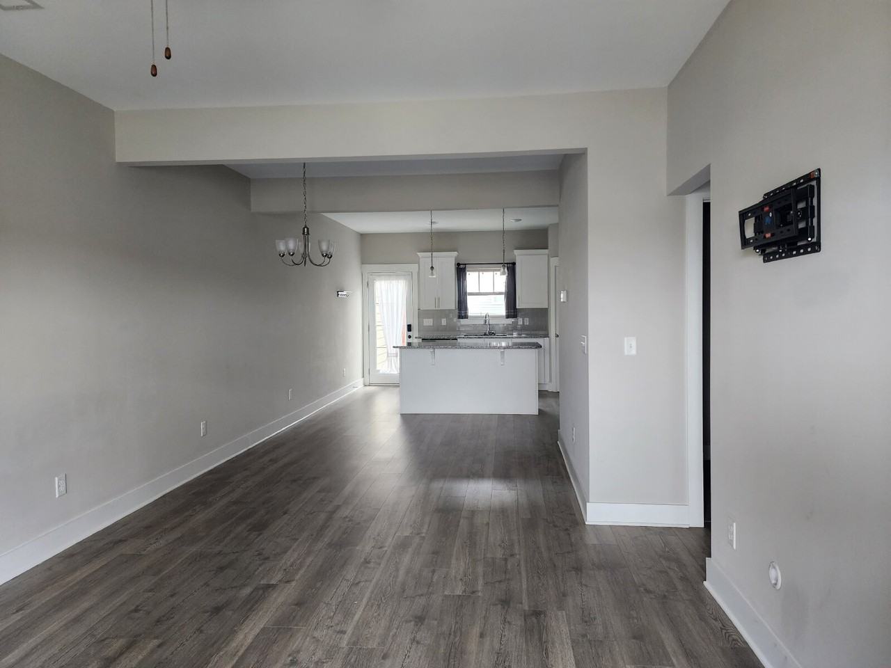 1527 White Tip Ln - Photo 5 of 24