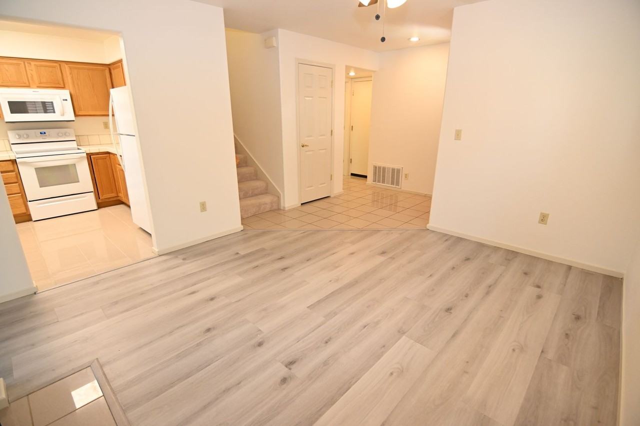 1105 Vista Pointe Cir - Photo 4 of 32