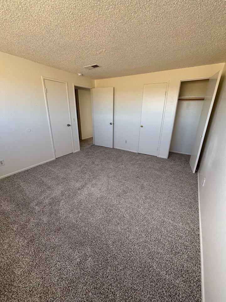 43649 Stanridge Ave #0 - Photo 4 of 8
