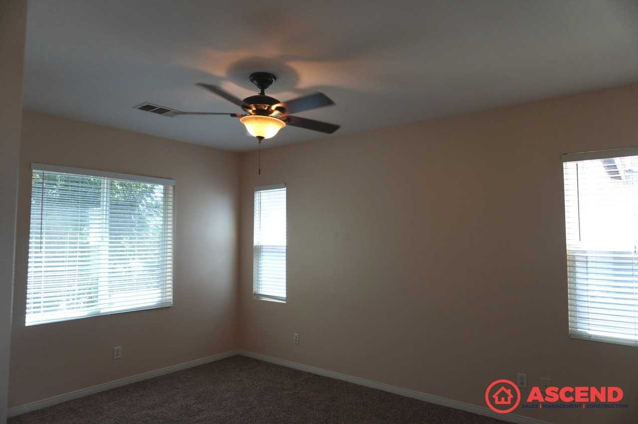 10401 Sterling Silver St - Photo 5 of 10