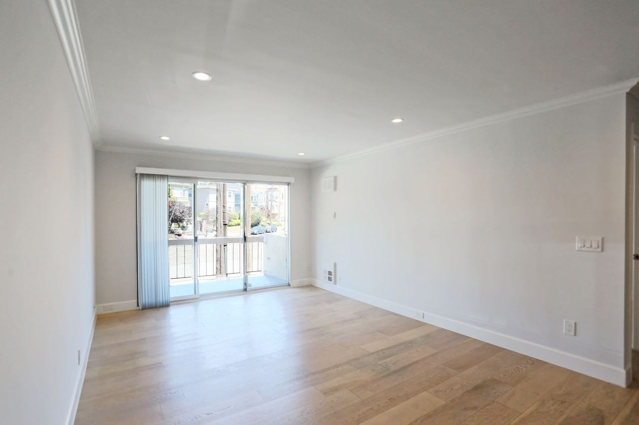 315 Wayne Pl #202 - Photo 2 of 17