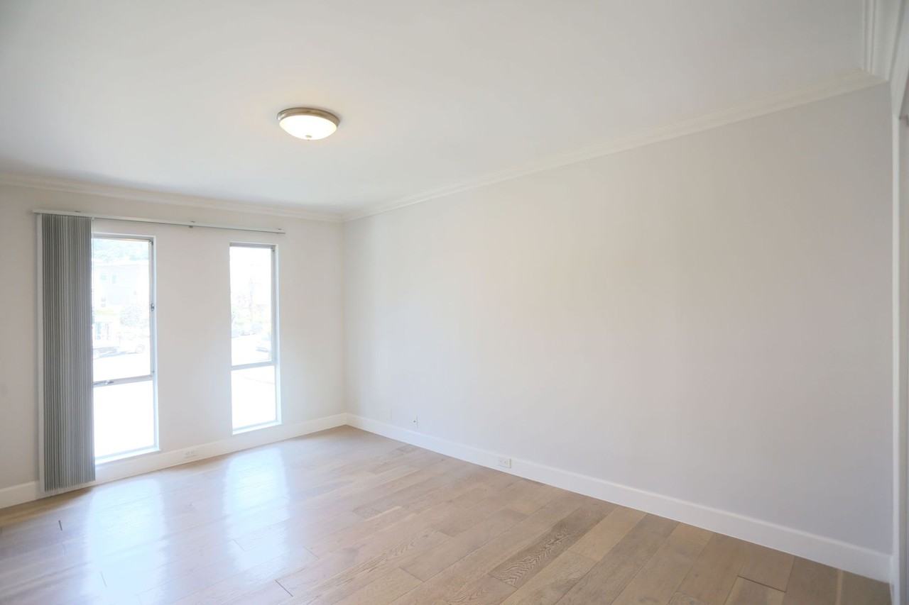 315 Wayne Pl #202 - Photo 3 of 17