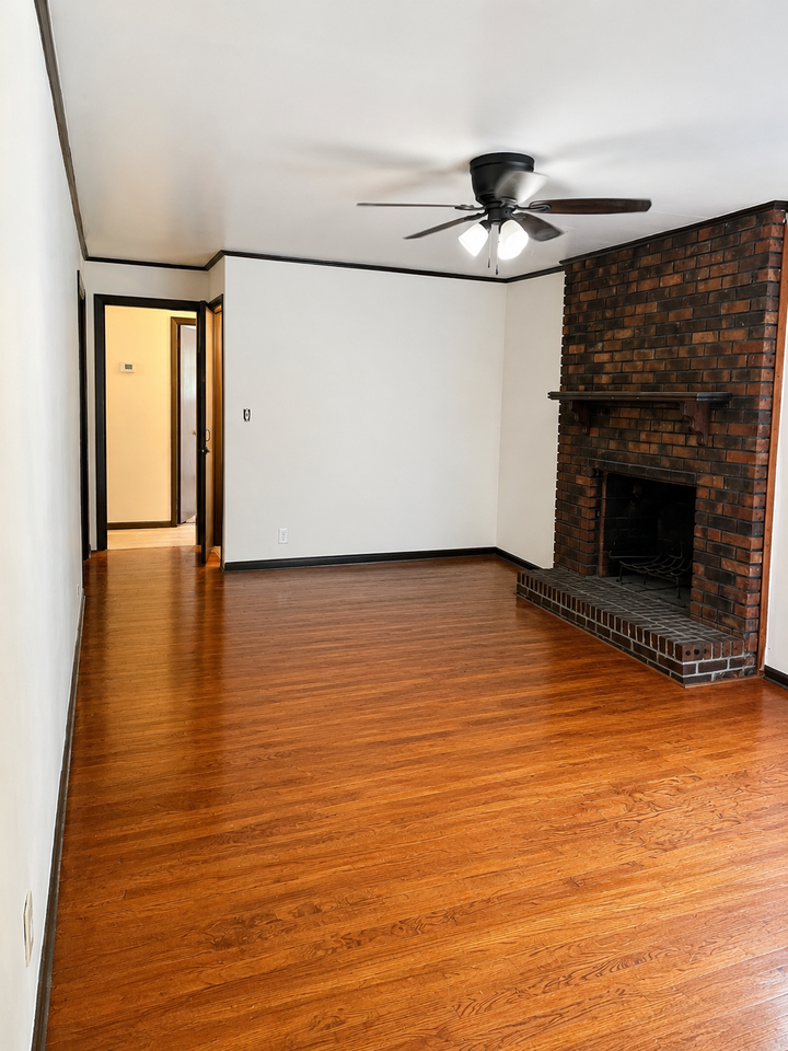 3203 Candace Dr Se #NA - Photo 2 of 27