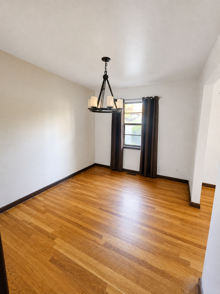 3203 Candace Dr Se #NA - Photo 4 of 27