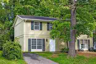 117 Longwood Dr #B - Photo 1 of 1