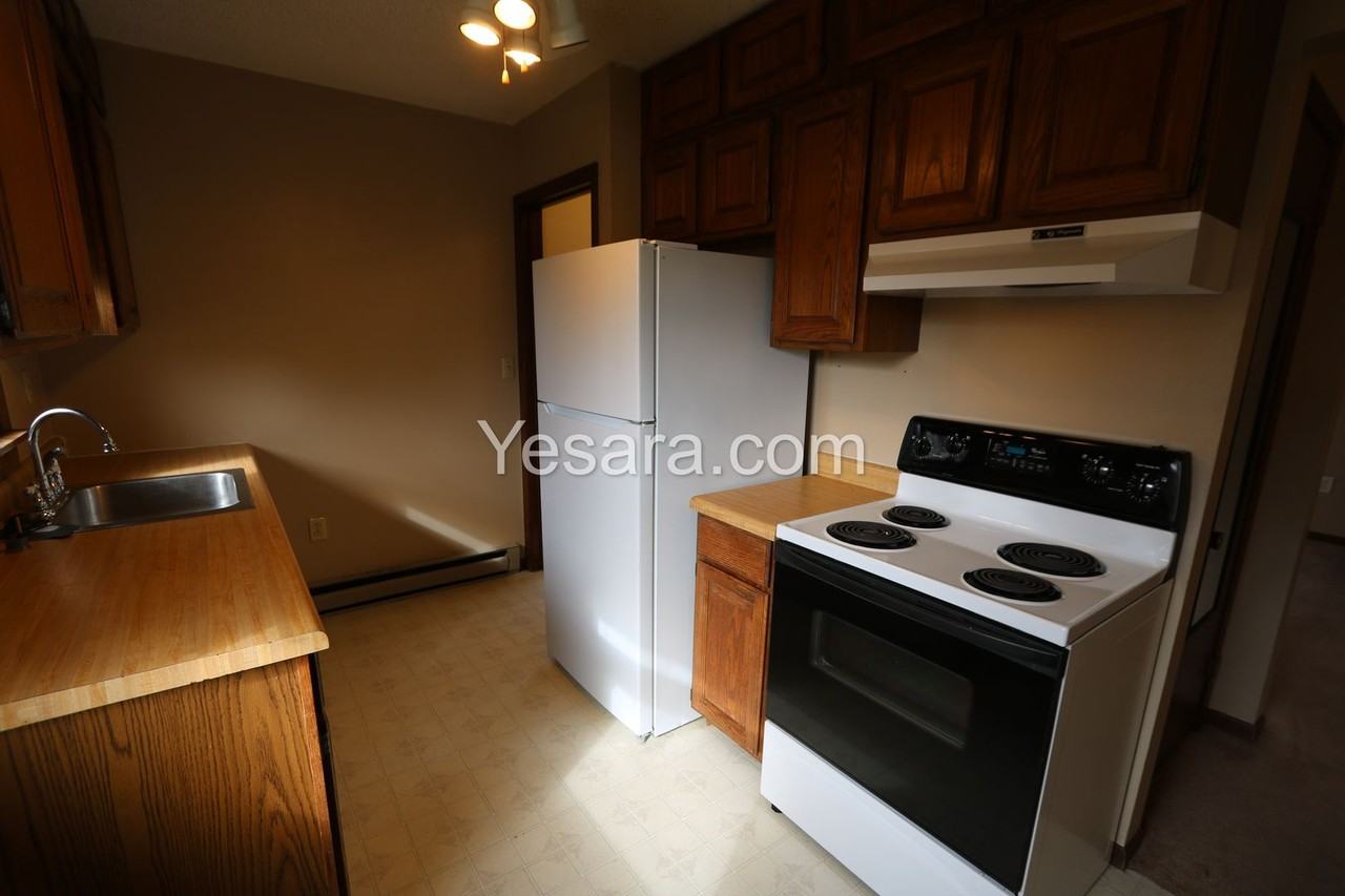 1513 S 8th St - Photo 6 of 14