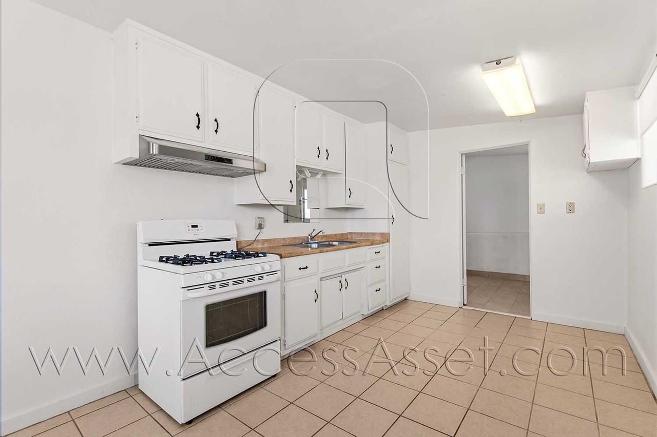 675 American Ave #2 - Photo 2 of 20