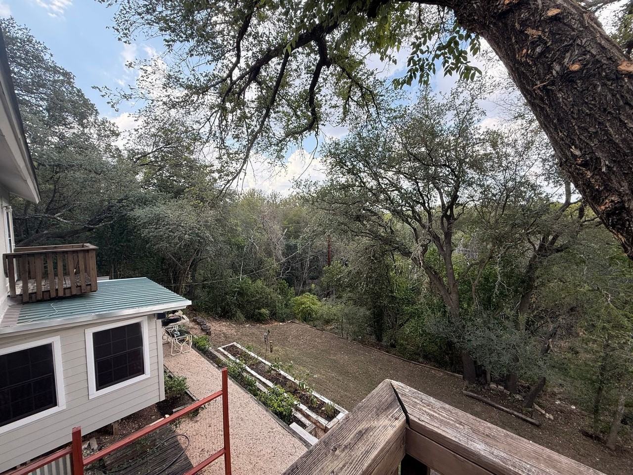812A Ramble Ln - Photo 4 of 12