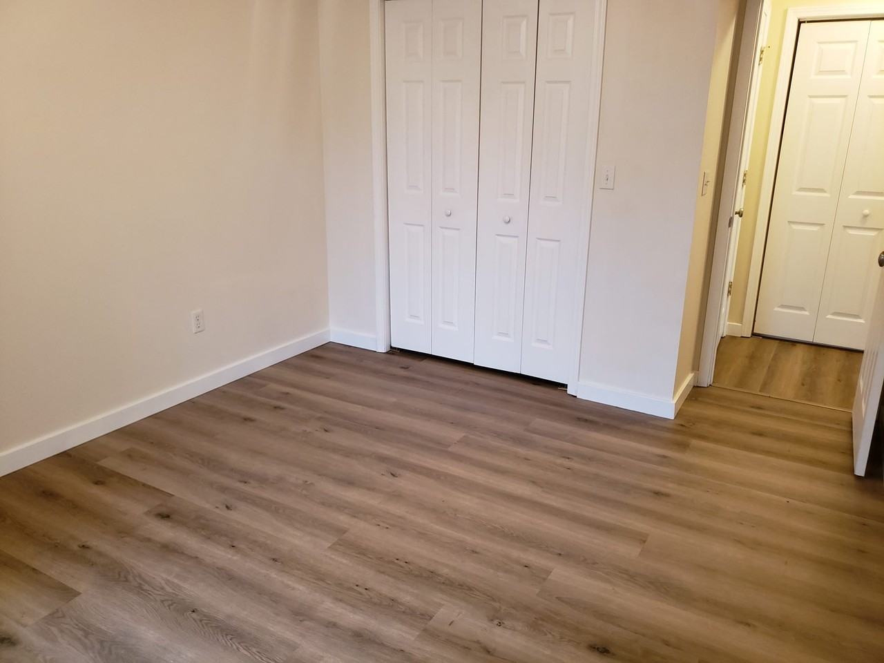 2977 W Village Ln - Photo 5 of 12