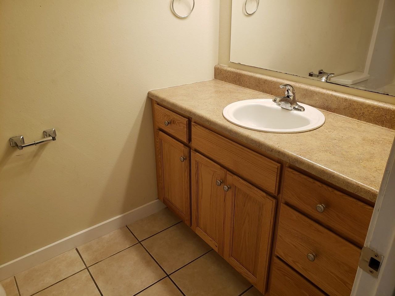 2977 W Village Ln - Photo 6 of 12