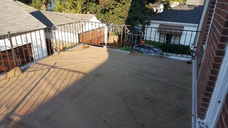 235 Jewell St - Photo 2 of 7