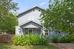 4612 Bennett Avenue - Photo 1 of 1