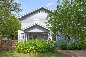 featured image of 4612 Bennett Ave