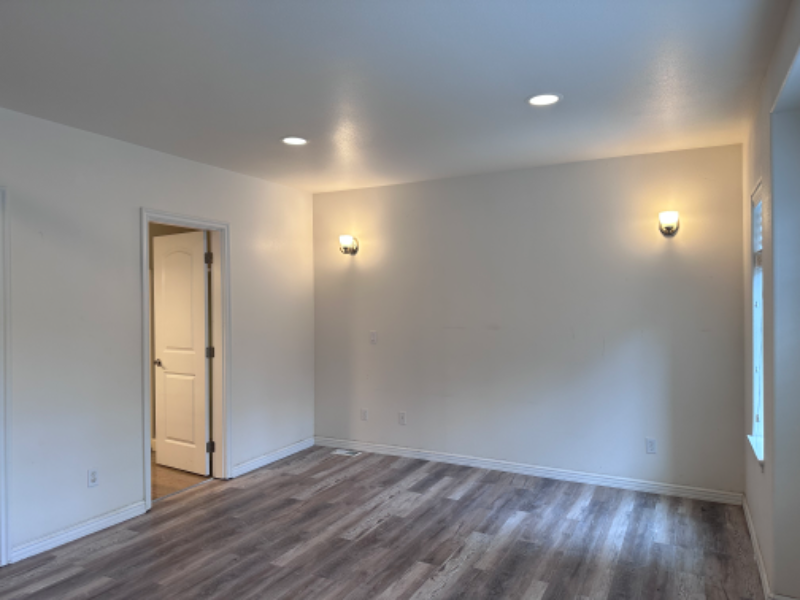 6368 23rd Ave Sw - Photo 3 of 28