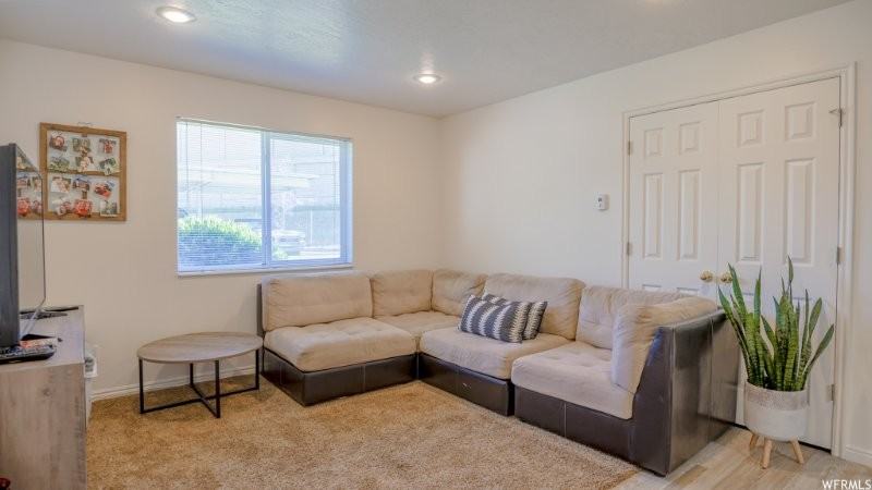 1025 Wsouth #2 - Photo 6 of 8