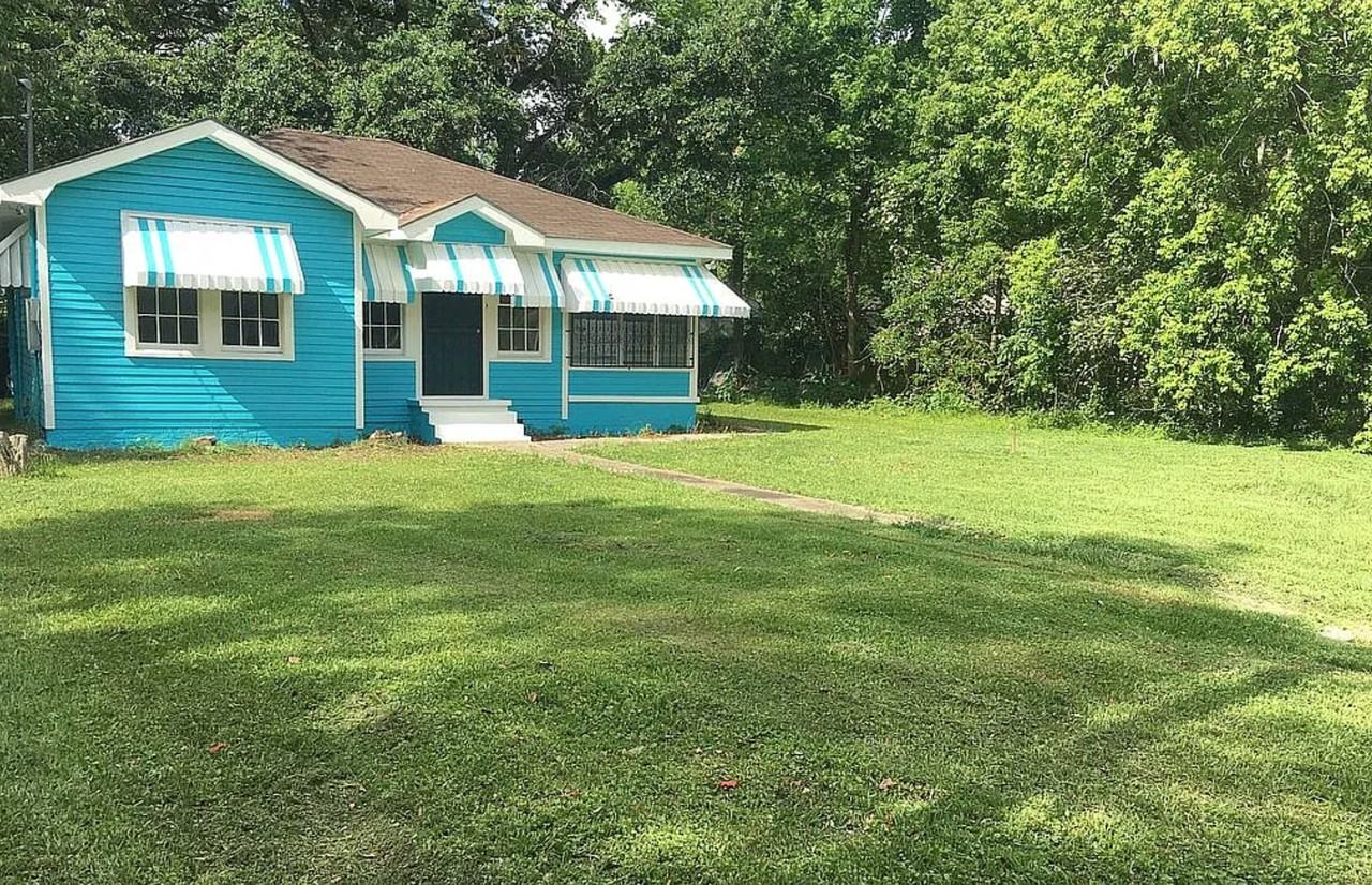 4348 Bawell St - Photo 2 of 20