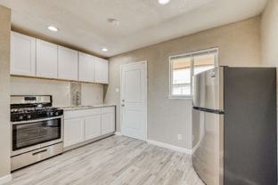 8709 Lawson St #4 - Photo 1 of 1