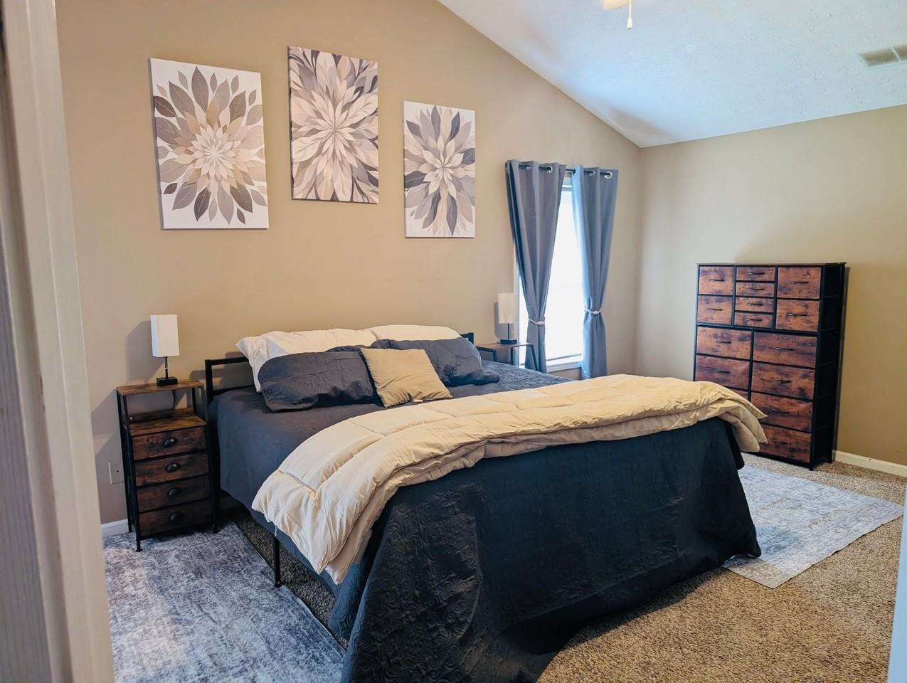 180 Pebble Brooke Ct #A - Photo 2 of 9