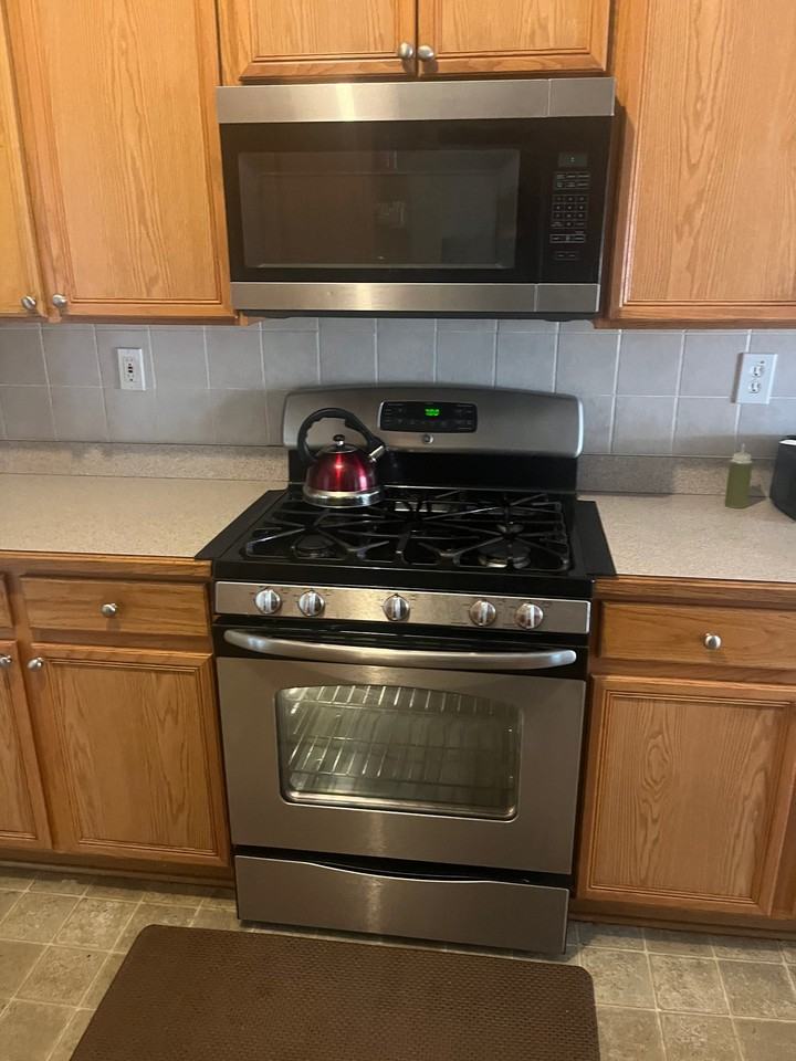 180 Pebble Brooke Ct #A - Photo 7 of 9