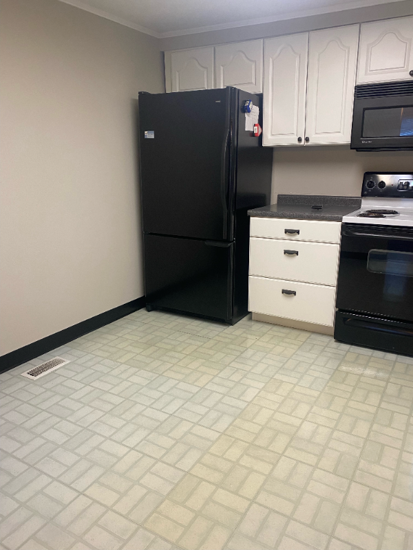 2448 Mustang Dr #17 - Photo 3 of 9