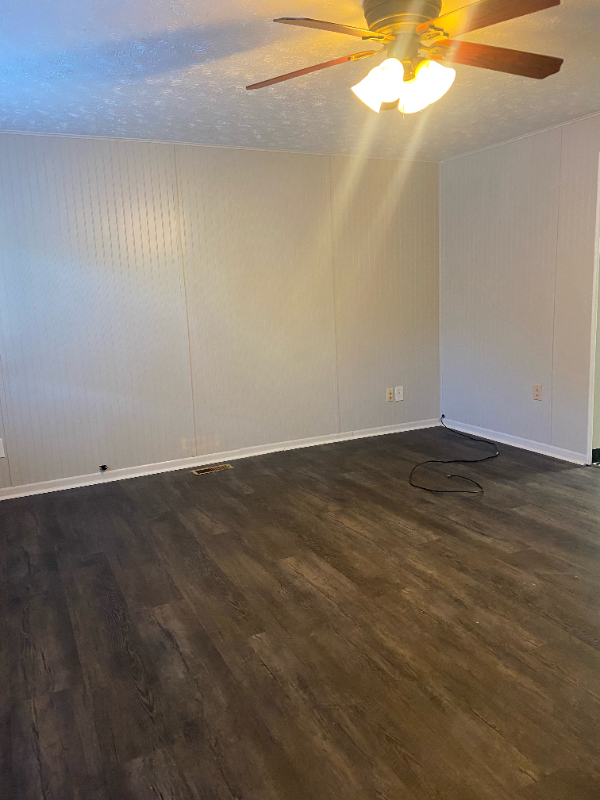 2448 Mustang Dr #17 - Photo 5 of 9