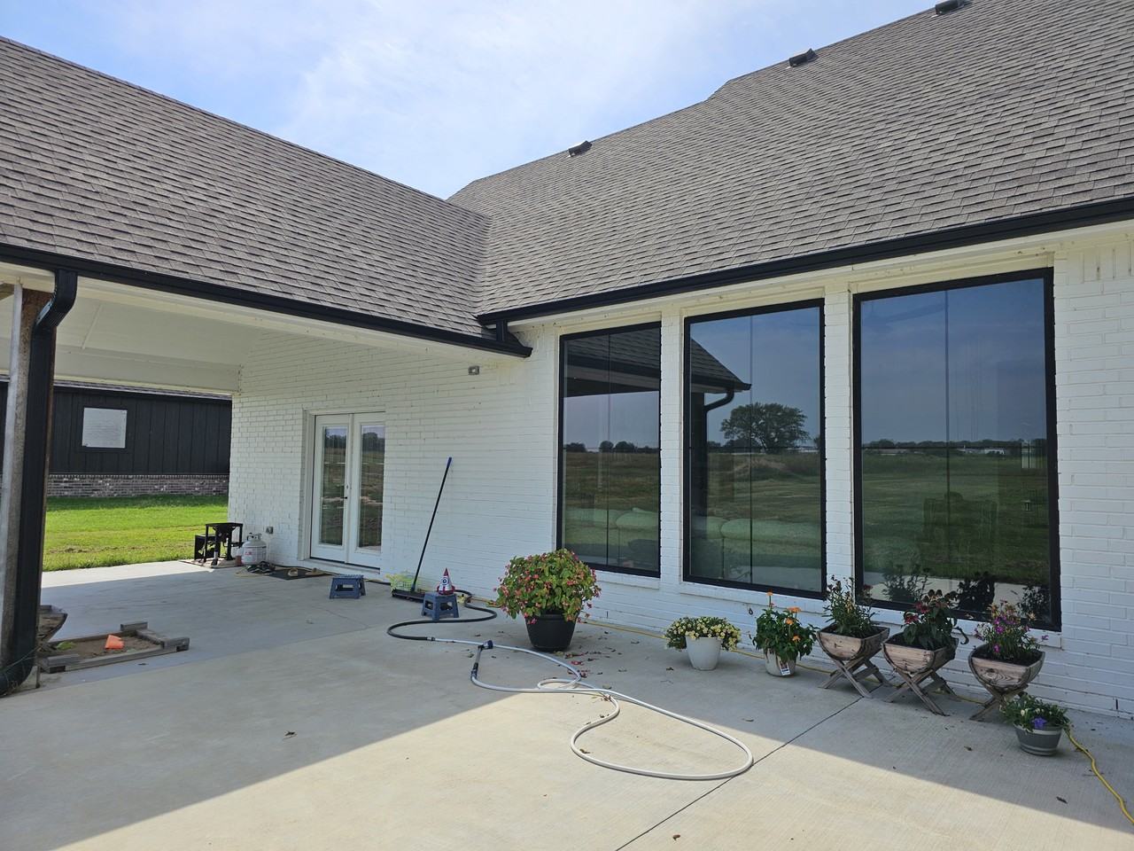 1482 Darlene Ln #NA - Photo 3 of 16