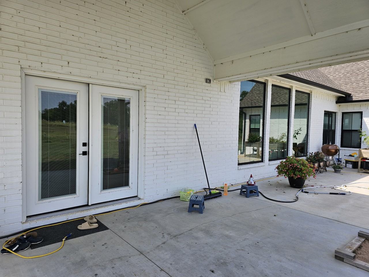 1482 Darlene Ln #NA - Photo 4 of 16
