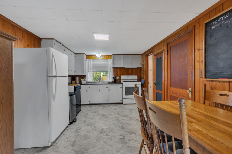 104 1st Ave Nw - Photo 4 of 17