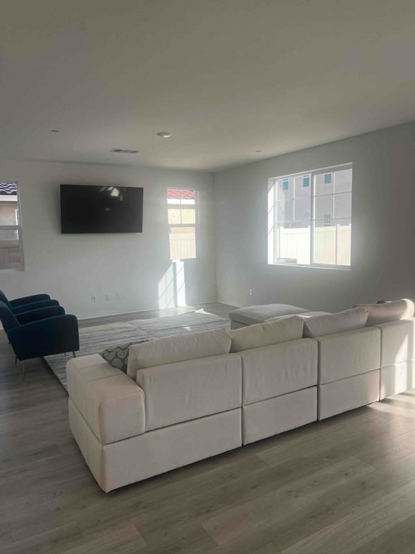 6036 W Avenue J #10 - Photo 6 of 8