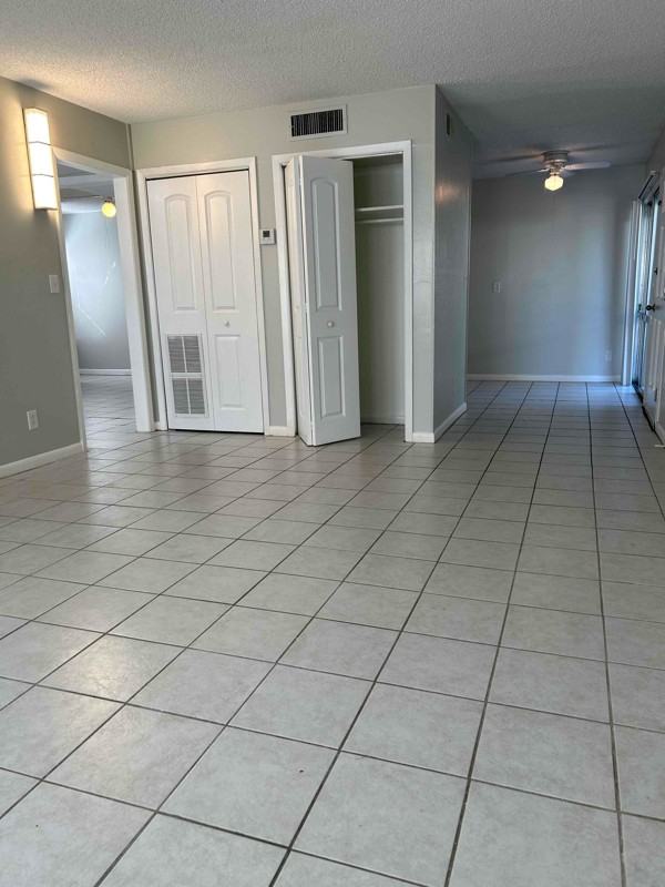 3877 Herschel St #3 - Photo 7 of 7