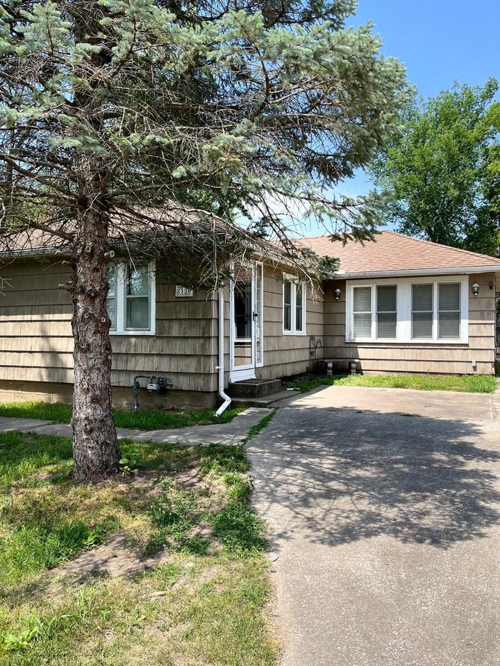 8120 Agnes Ave - Photo 2 of 14