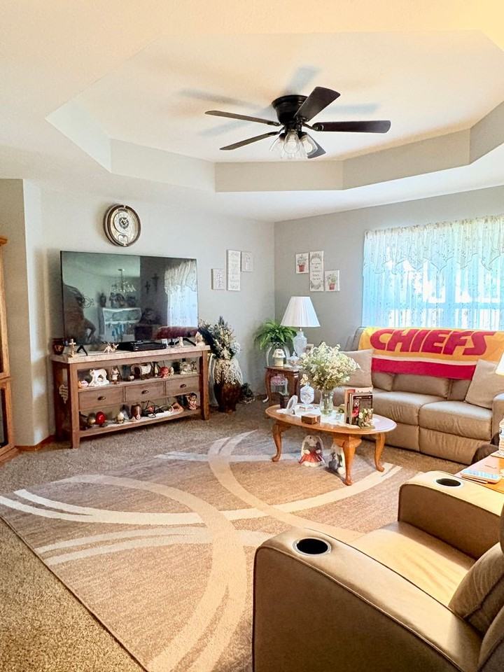 101 Canon Ave - Photo 3 of 18