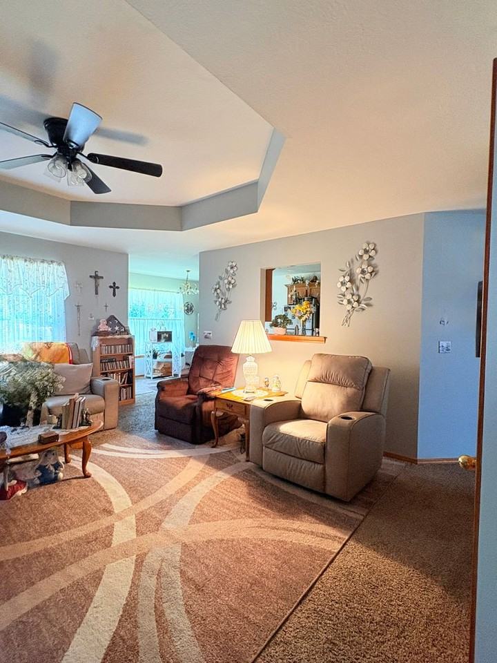 101 Canon Ave - Photo 5 of 18