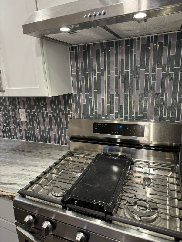 42 Dexter St - Photo 3 of 14