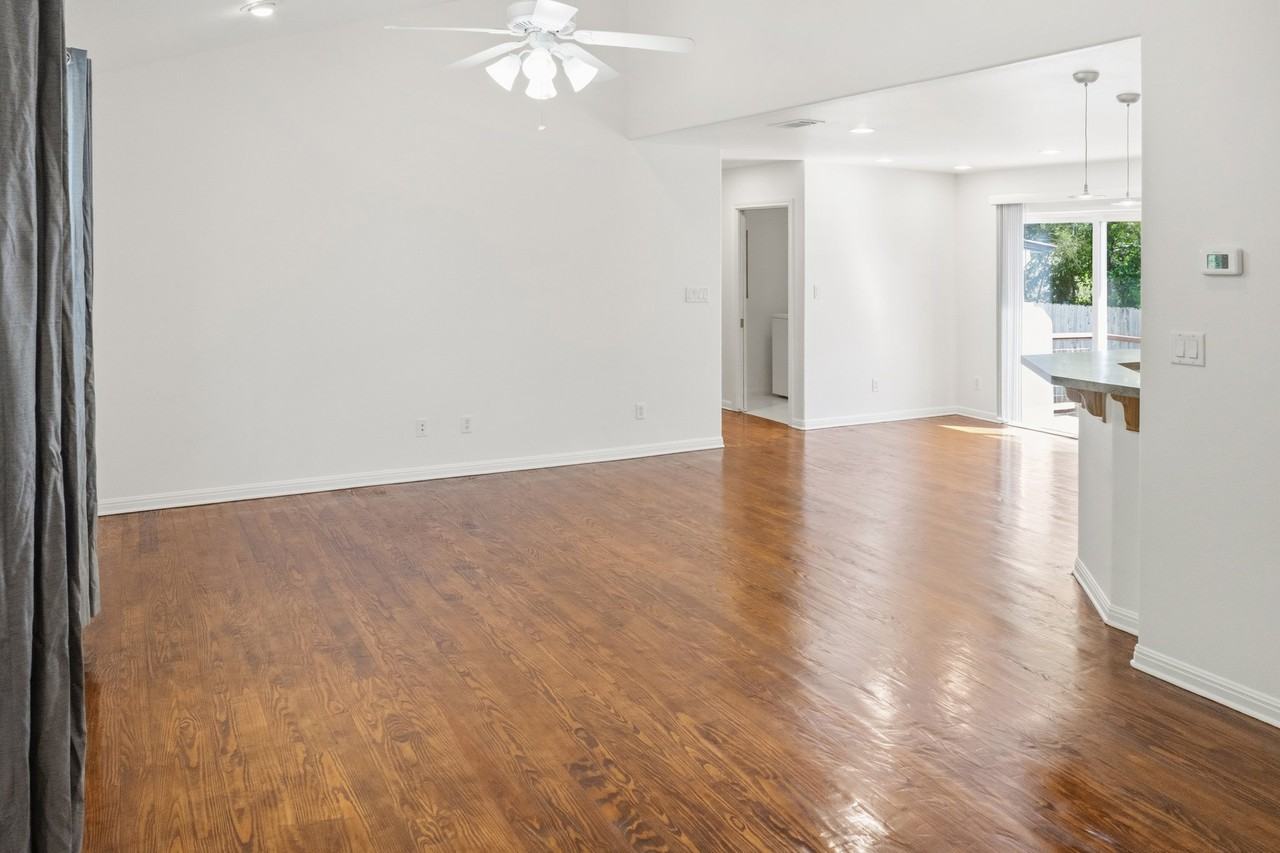 209 Ash St #C - Photo 6 of 24