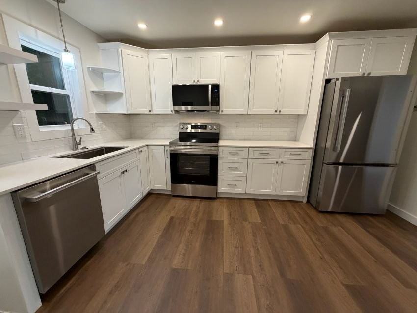 408 Old Central Rd #3 - Photo 4 of 19