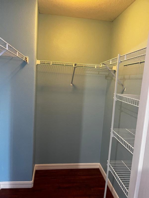 12922 Trade Port Pl - Photo 4 of 7