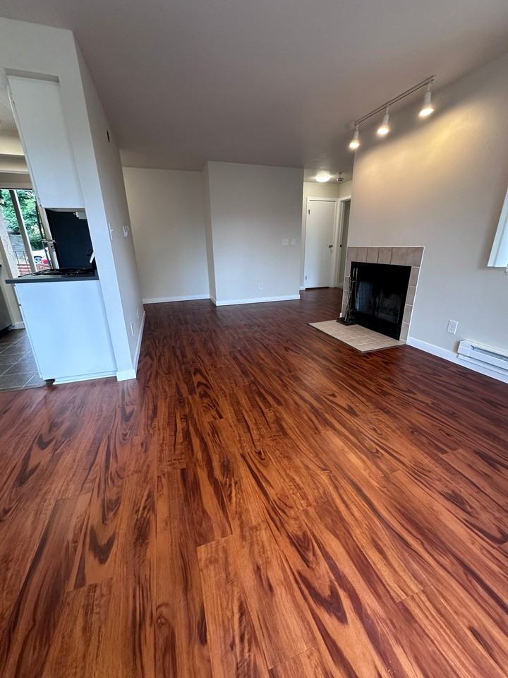 3001 Sw Avalon Way #203 - Photo 6 of 14